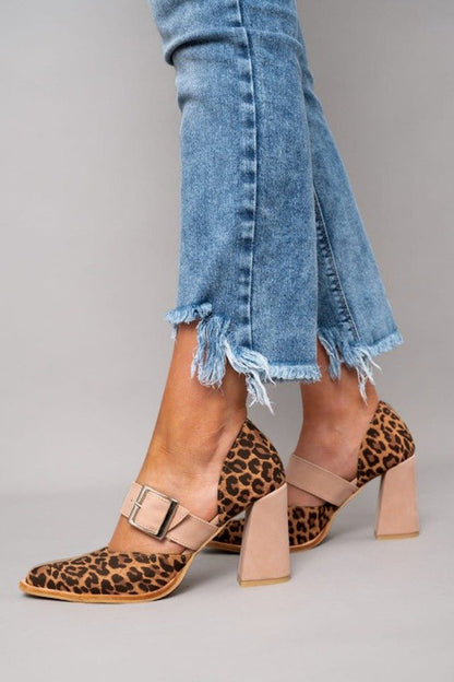 Selveta | Sandalias de leopardo de ante con tacones estables