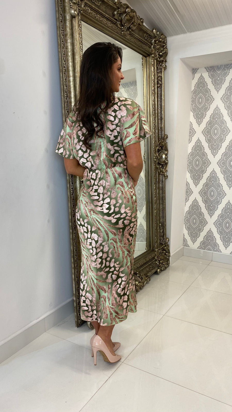 Aira - Vestido de satén estampado