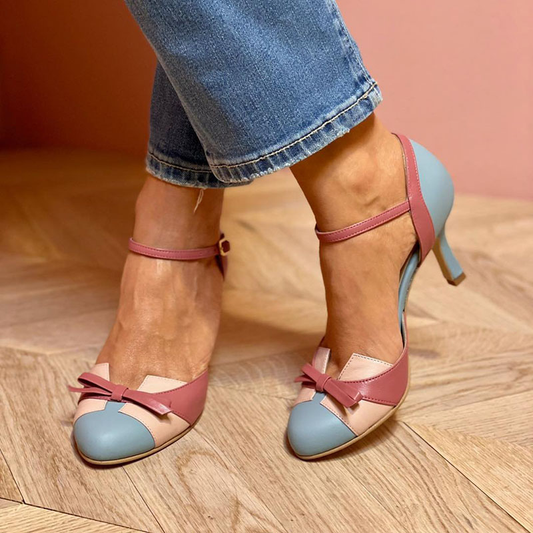 Bellarosa | Sandalias de colores con nudos y tiras, con punta redonda