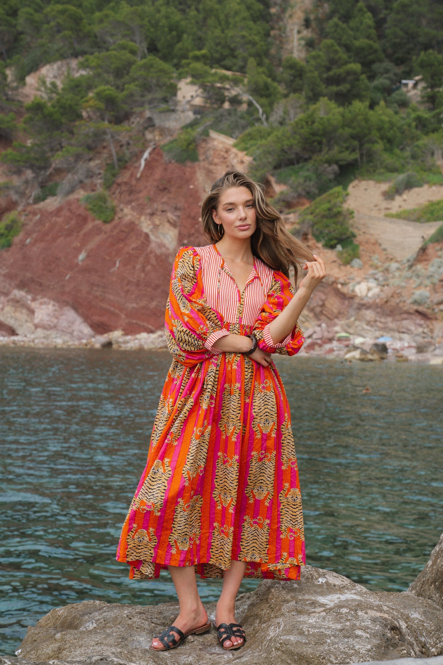 Vestido Rang (रंग) – Color