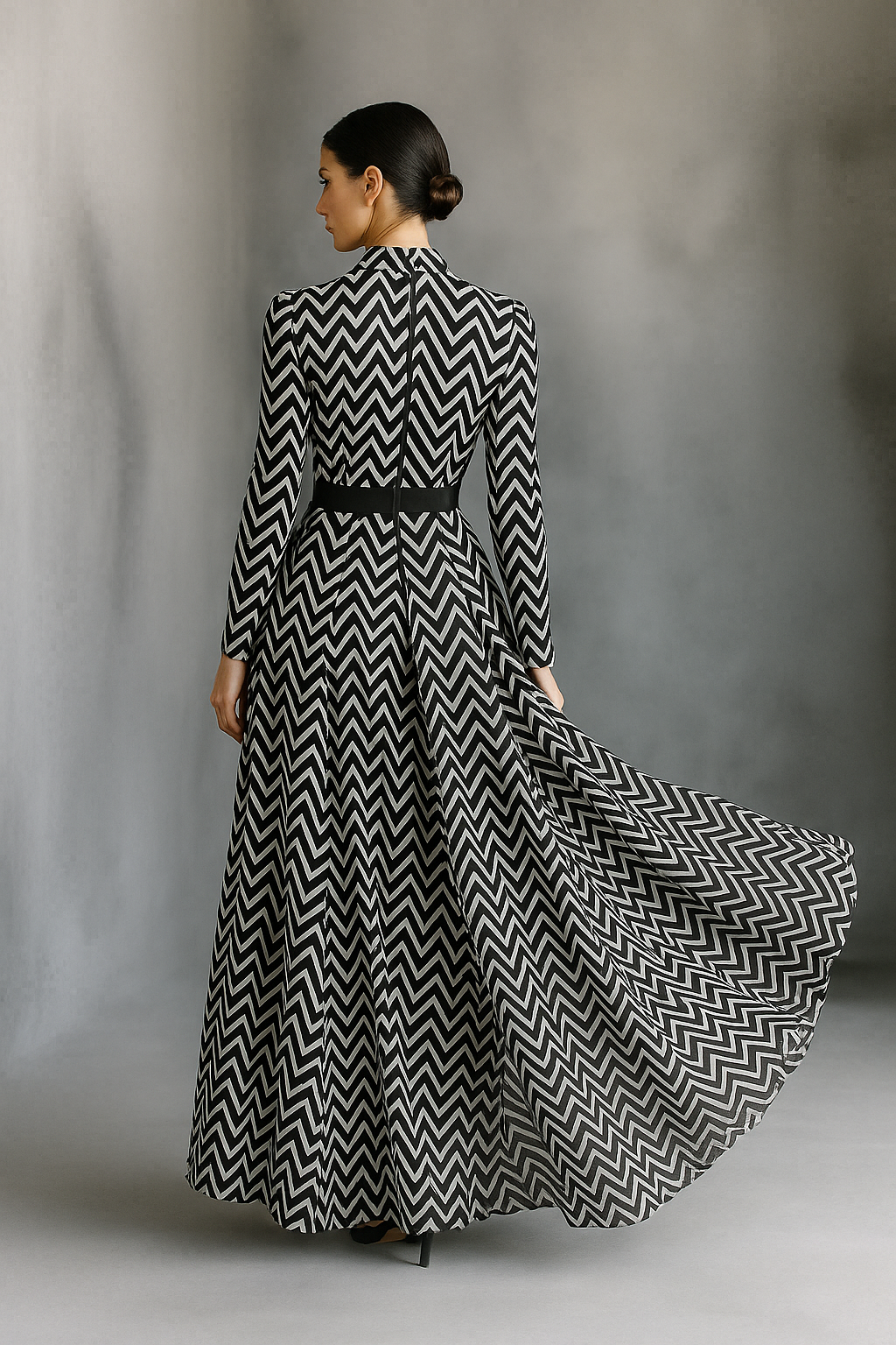 Vestido Maxi de Chiffon a Rayas Negro y Blanco